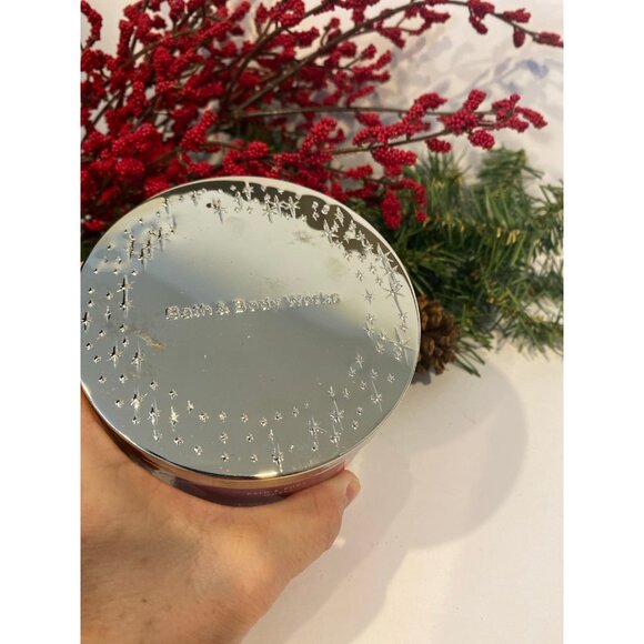 Bath & Body Works “Twisted Peppermint” New 3 Wick Candle - Picture 4 of 6